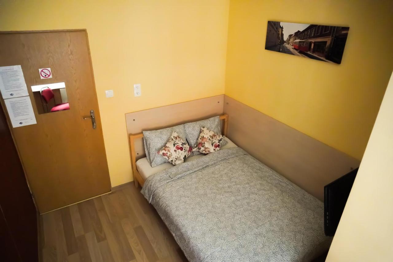 Hostel4U Gdansk Ngoại thất bức ảnh