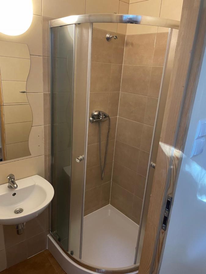 Hostel4U Gdansk Ngoại thất bức ảnh