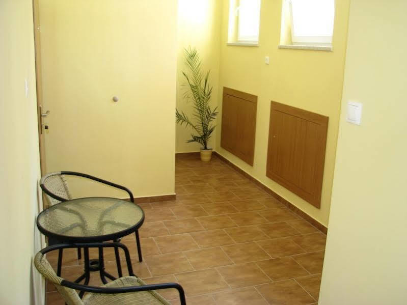 Hostel4U Gdansk Ngoại thất bức ảnh